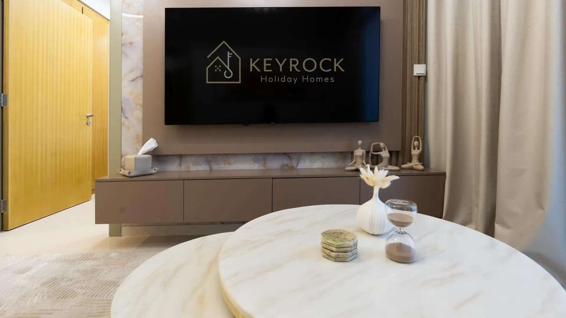 Keyrock Living - Elevated Luxury In Business Bay Apartment Dubai United Arab Emirates